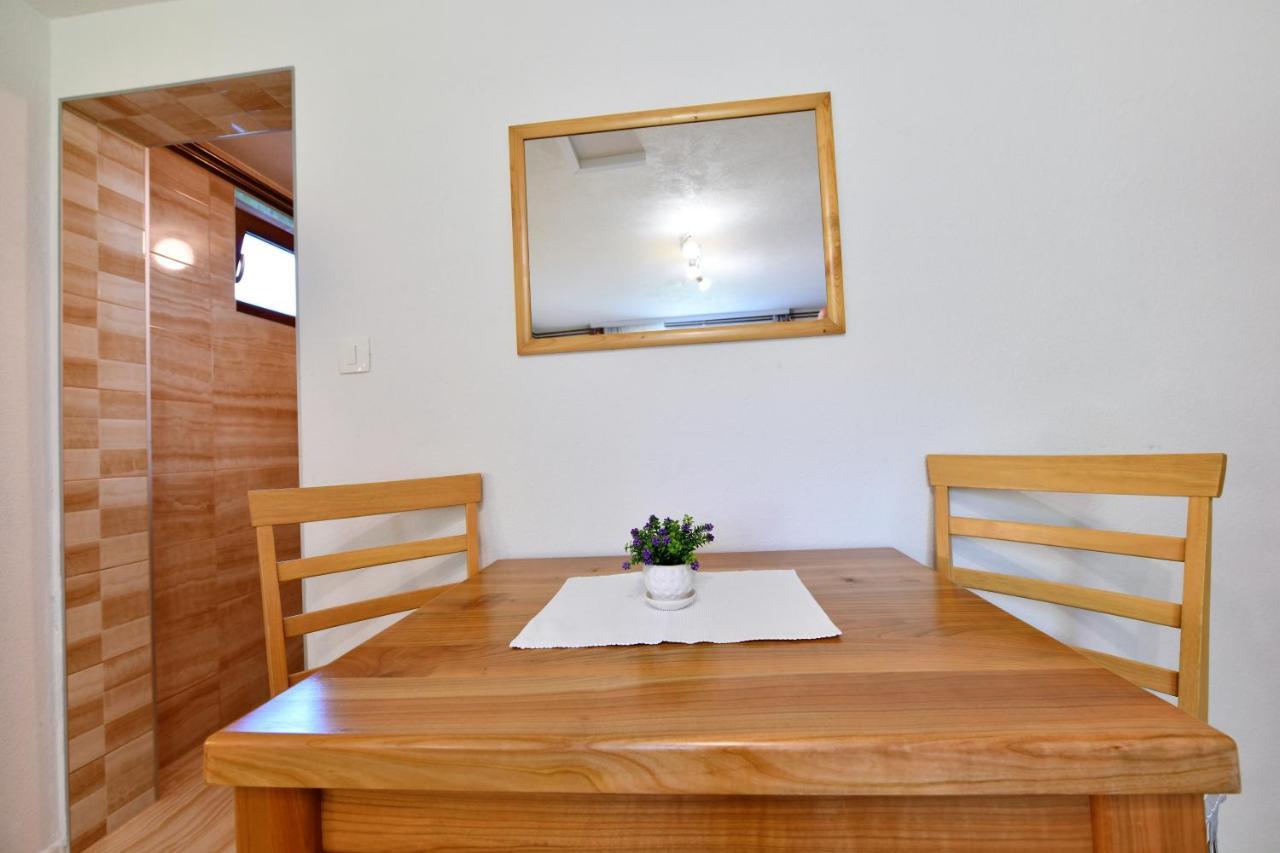 Apartment And Rooms Ivancica Seliste Dreznicko Ngoại thất bức ảnh